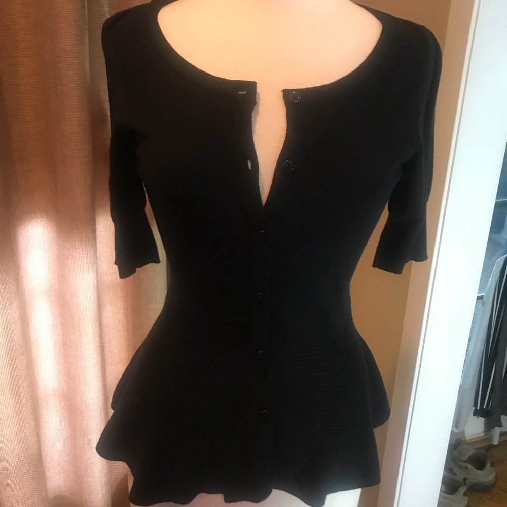 Sweet Worthington Black Sweater with pablum bottom